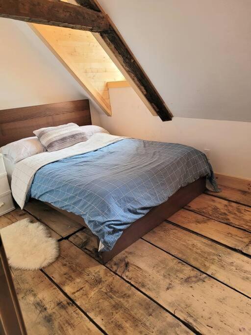 Om Chalet 1 Avec Spa Face Au Fleuve Saint-Jean エクステリア 写真